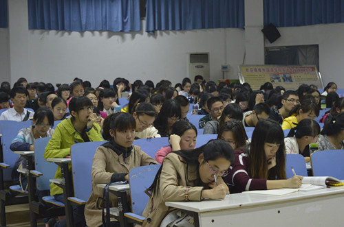 beats365官方唯一入口成功召开年英语专业四级考试经验交流会