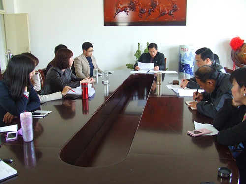 beats365官方唯一入口教工党支部组织全体教工党员集中进行学习研讨