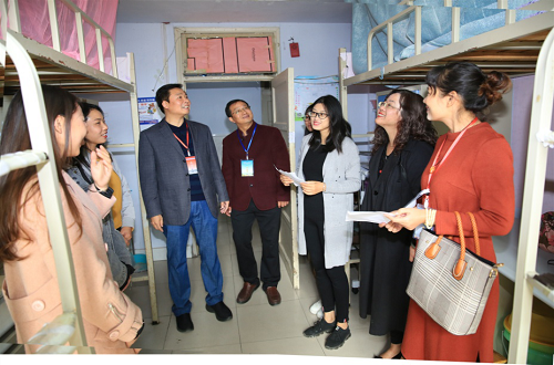 beats365官方唯一入口开展研究生宿舍安全卫生检查活动