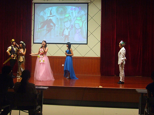 beats365官方唯一入口首届外语“情景秀”决赛精彩开幕