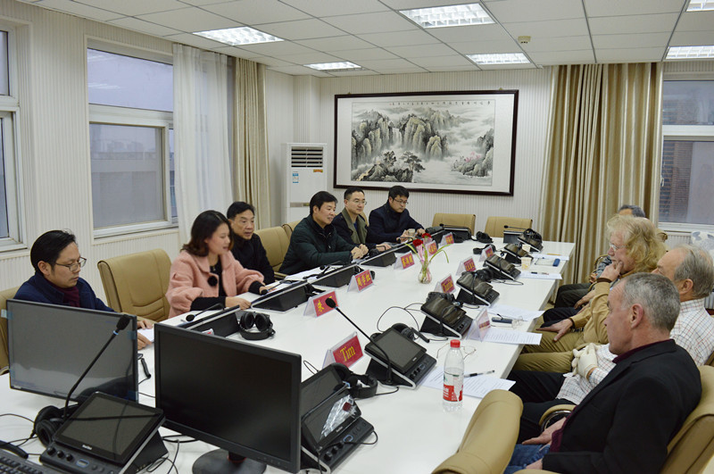  beats365官方唯一入口召开外籍教师座谈会