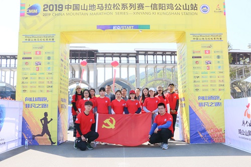 beats365官方唯一入口学子积极参与志愿服务活动获好评