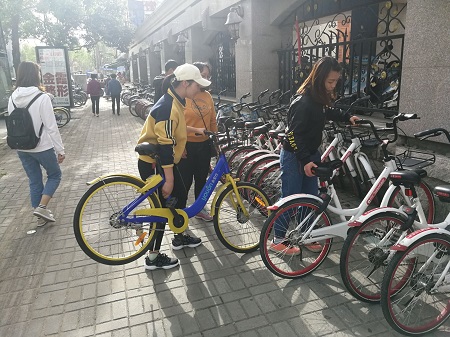 beats365官方唯一入口组织开展“践行价值观，美化城市环境”志愿服务活动