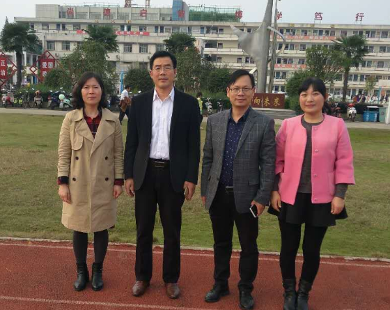 公司领导带队走访实习基地