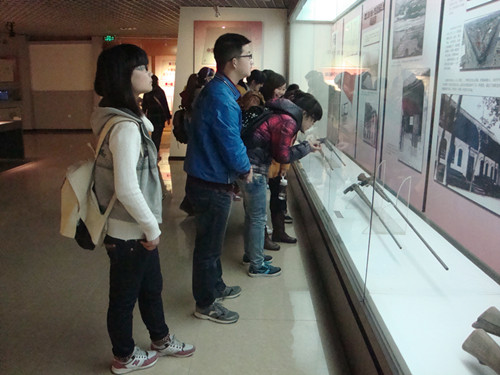 祭奠革命先烈 谱写盛世清明——beats365官方唯一入口开展“我们的节日—清明”主题活动