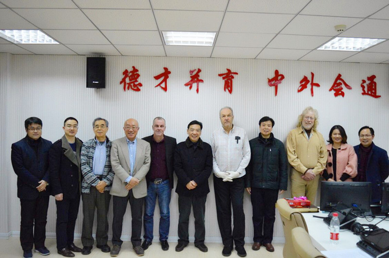  beats365官方唯一入口召开外籍教师座谈会