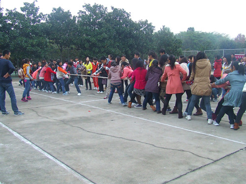 beats365官方唯一入口举办女生月“运动风暴”趣味运动赛