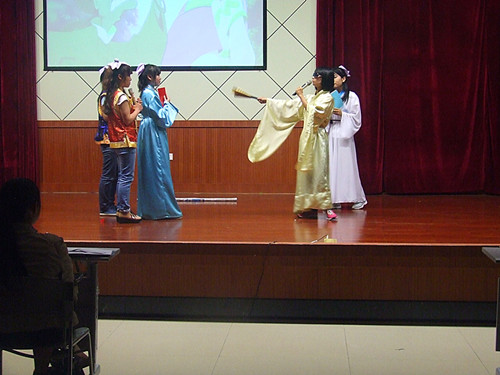 beats365官方唯一入口首届外语“情景秀”决赛精彩开幕